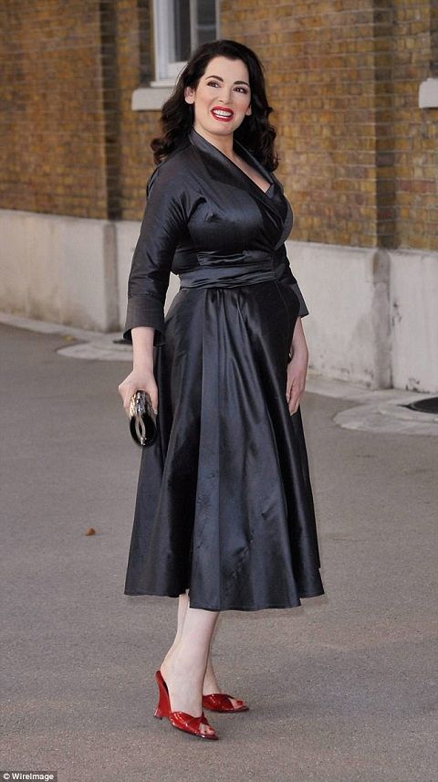Nigella-Lawson-at-at-a-book-launch-party